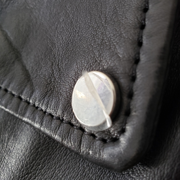 Black leather jacket - Picture 8 of 16